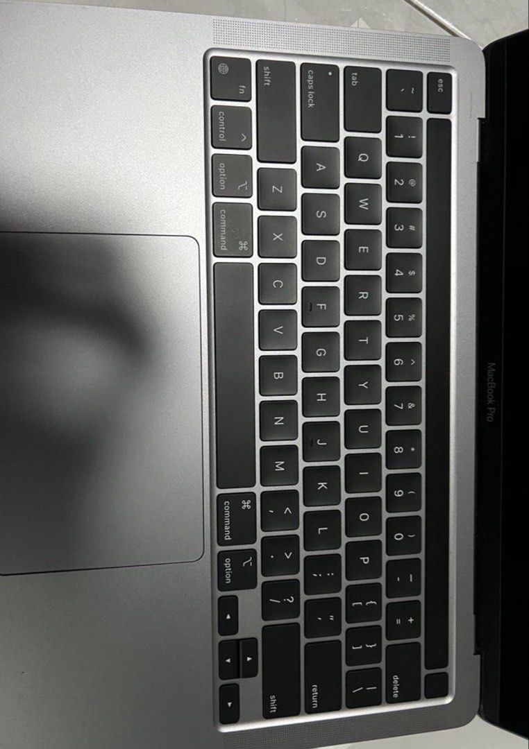MACBOOK PRO 16GB 1TBSSD449906409693532161