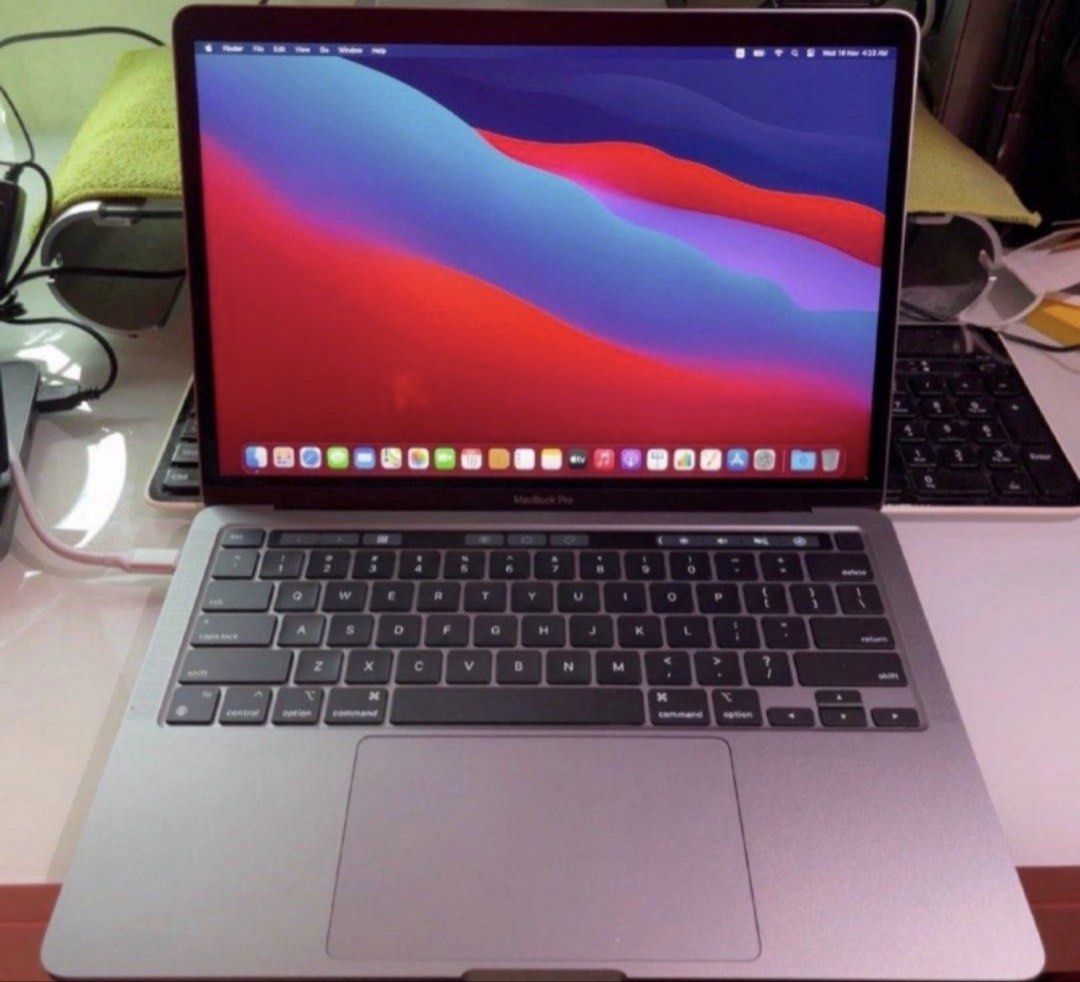 MACBOOK PRO 16GB 1TBSSD449906409693532160