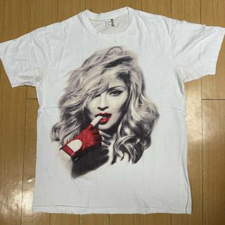 (Category: ) located in . Submitted by female_artist_shirts (Listing ID 1436891326, Image 1). Description: .