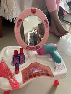 (Category: ) located in . Submitted by melissalim90 (Listing ID 1436875043, Image 1). Description: .
