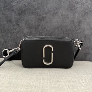 (Category: ) located in . Submitted by fityourwardrobe (Listing ID 1436837138, Image 1). Description: .