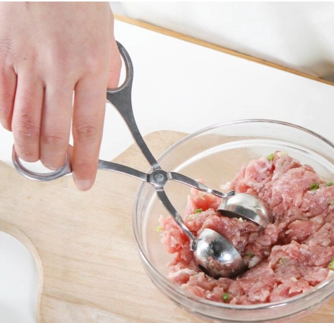 Meatball/Fishball Mold Thong449982528592947200