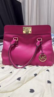 (Category: ) located in . Submitted by preloved_ampang (Listing ID 1436973726, Image 1). Description: .