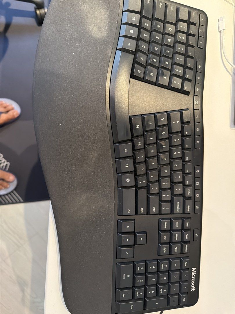 Microsoft Ergonomic Keyboard449504538757048320