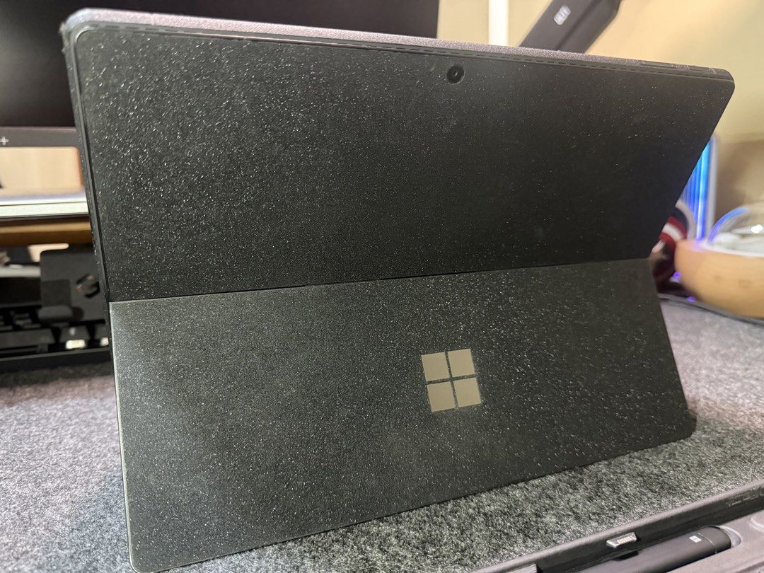 Microsoft Surface Pro 9 Laptop with Keyboard449592803103887363