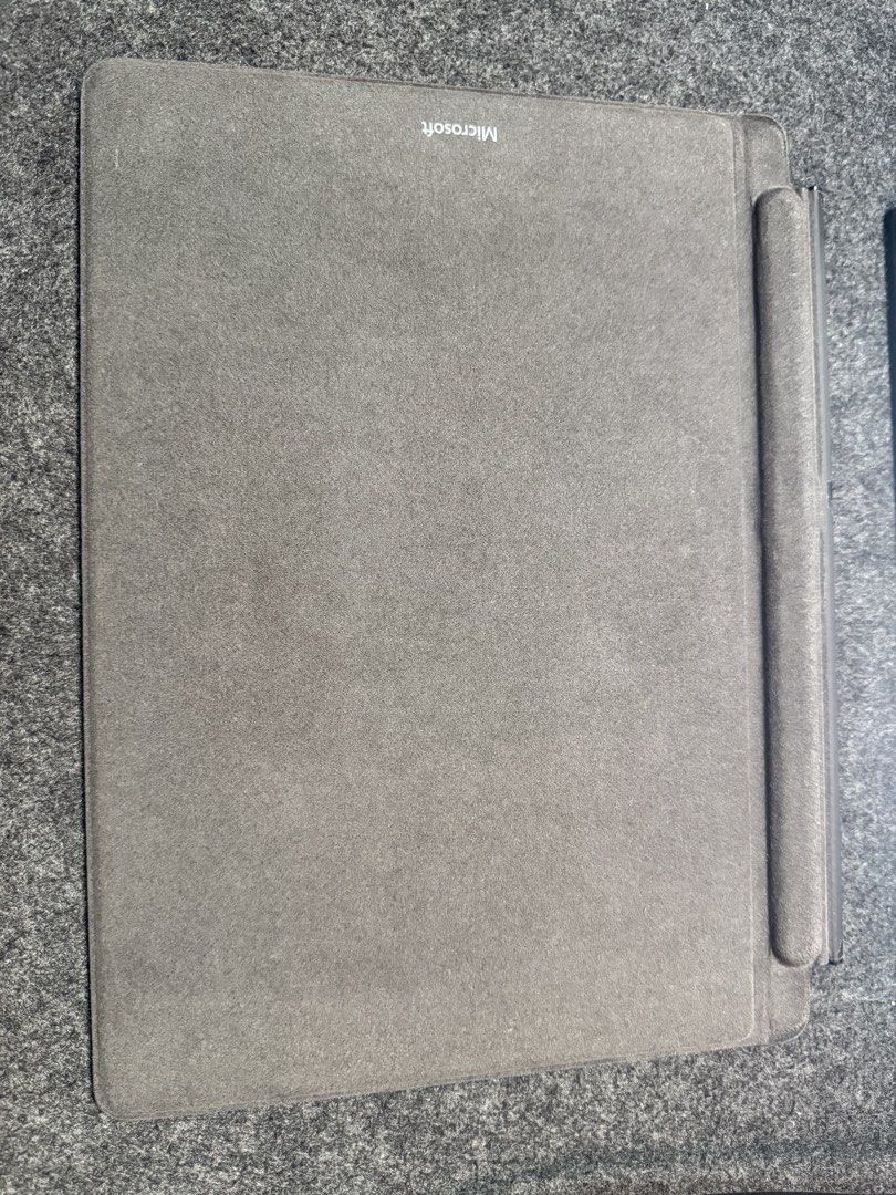 Microsoft Surface Pro 9 Laptop with Keyboard449592803103887364
