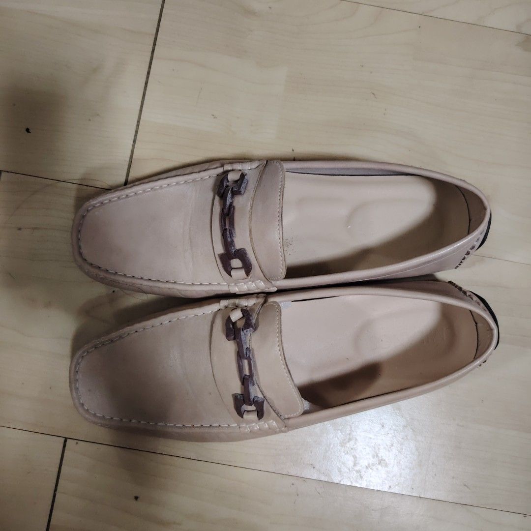 Milano Driving Shoes (Category: Casual Shoes) located in Mandaluyong City. Submitted by xcessxpress (Listing ID 1436977327, Image 2). Description: Milano Driving Shoes Php599.00 Used once only 😁.
