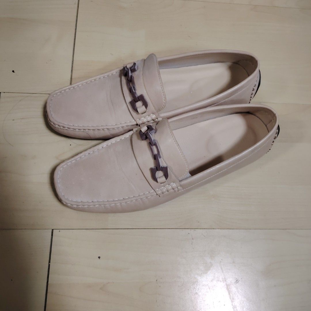 Milano Driving Shoes (Category: Casual Shoes) located in Mandaluyong City. Submitted by xcessxpress (Listing ID 1436977327, Image 1). Description: Milano Driving Shoes Php599.00 Used once only 😁.