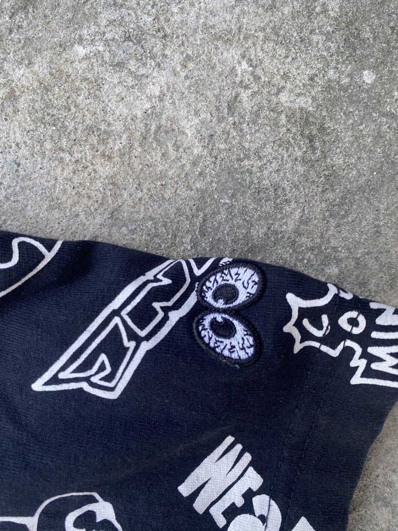 MNC Global Streetwear Graphic Tee - Medium (Category: Tshirts & Polo Shirts ) located in Manila. Submitted by keenriver-4b36 (Listing ID 1437008619, Image 3). Description: .