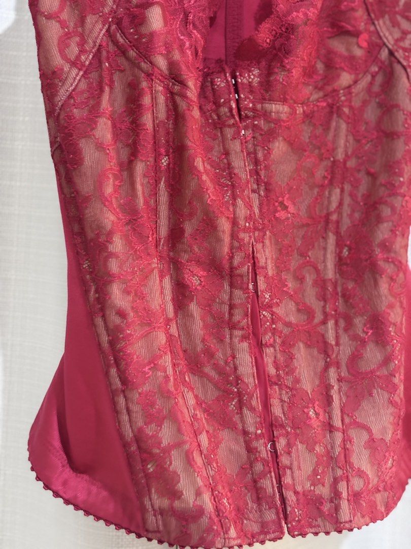 Most Beautiful and Unique Red Lace Corset (Category: Others Tops) located in Bulacan. Submitted by sum1scloset (Listing ID 1436887016, Image 3). Description: SERIOUS BUSINESS ONLY, PLEASE. THOSE WHO WILL WASTE MY TIME WILL BE BLOCKED. closet clean-up to create space for a more sustainable lifestyle 💟 • most pieces are in xxs–xs, with only a few in s • all items are well taken care of and properly stored — i treat my clothes like babies 🤭 • actu