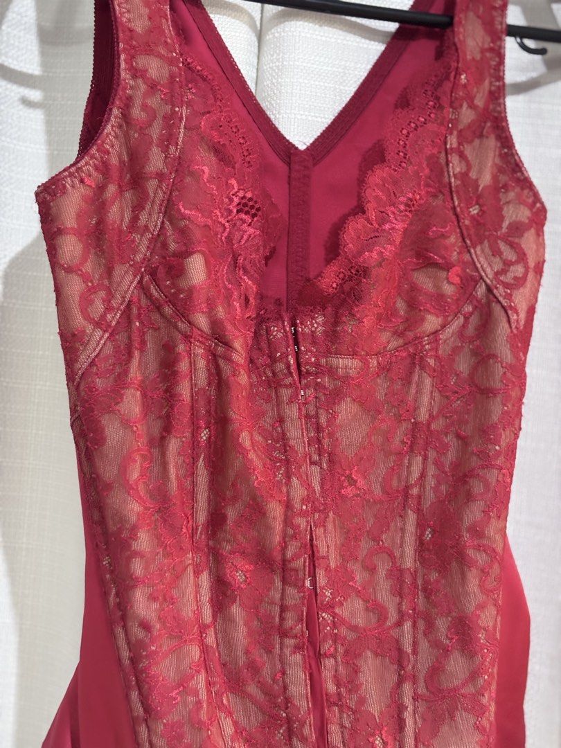 Most Beautiful and Unique Red Lace Corset (Category: Others Tops) located in Bulacan. Submitted by sum1scloset (Listing ID 1436887016, Image 2). Description: SERIOUS BUSINESS ONLY, PLEASE. THOSE WHO WILL WASTE MY TIME WILL BE BLOCKED. closet clean-up to create space for a more sustainable lifestyle 💟 • most pieces are in xxs–xs, with only a few in s • all items are well taken care of and properly stored — i treat my clothes like babies 🤭 • actu