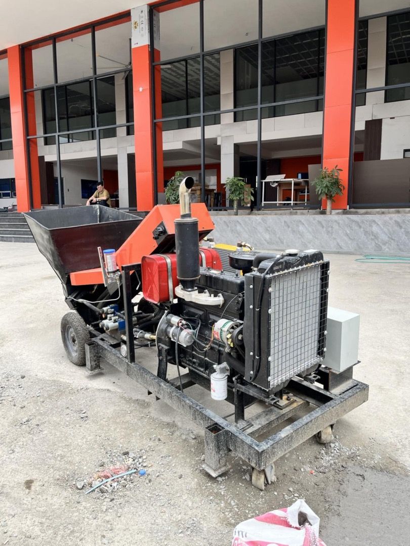 MTTC MINI PUMPCRETE MACHINE (Category: Construction Tools & Equipment) located in Caloocan City. Submitted by sanaliindustrialsales (Listing ID 1329081394, Image 3). Description: MTTC MINI PUMP CRETE MACHINE with DIESEL ENGINE 70HP 🛑Transport Capacity: 6-12 cubic meter 🛑Max Aggregate Size: 1-3cm 🛑Max Pump Distance: Vertical 15-45 / Horizontal 40-100 🛑Hopper Volume: .025 cubic meter 🛑Filling Height: 450mm 🛑Concrete Collapse: 180-220mm 🛑Weig