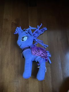 (Category: ) located in . Submitted by tiriths (Listing ID 1437016867, Image 1). Description: .