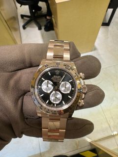 （分類：）位於 。 由 vipwatch_causewaybay 提交（商品編號 1436886976，圖片 1）。簡介： 。
