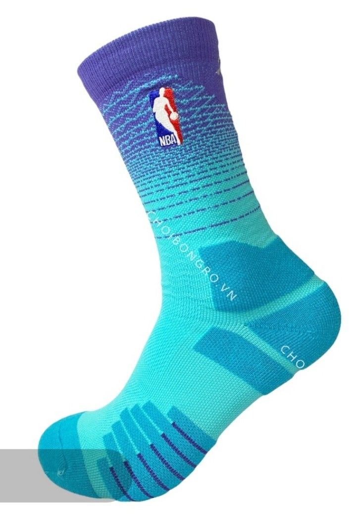Nike Jordan NBA Elite Quick Flight Crew Socks L (Category: Socks) located in Paranaque City. Submitted by zac.sei (Listing ID 1436998782, Image 1). Description: - Nike Jordan Elite Quick Flight Crew socks - Features NBA logo - Stylish gradient design (blue/purple) - Size: L - Brand new with original tag - Designed for basketball - Secure, comfortable fit - Retail price: $22.00.