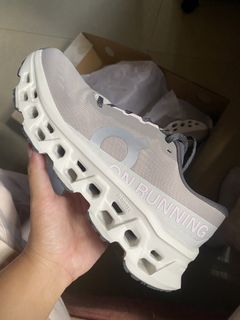 (Category: ) located in . Submitted by heatontheblock (Listing ID 1436857797, Image 1). Description: .