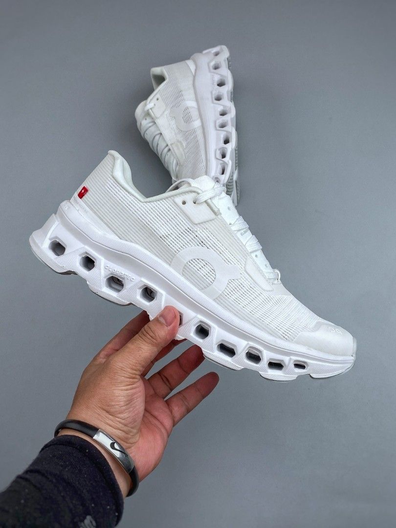 On Cloudmonster Void (Category: Sneakers) located in Kuala Lumpur. Submitted by khai.uasneakers (Listing ID 1436969955, Image 2). Description: ✅ Euro Sizes: 36–45 ✅ Postage Included (West Malaysia) 📦 Each pair carefully packed before shipping. 📸 All photos are from actual items. 📬 Message me for availability. Ref: S53353984.