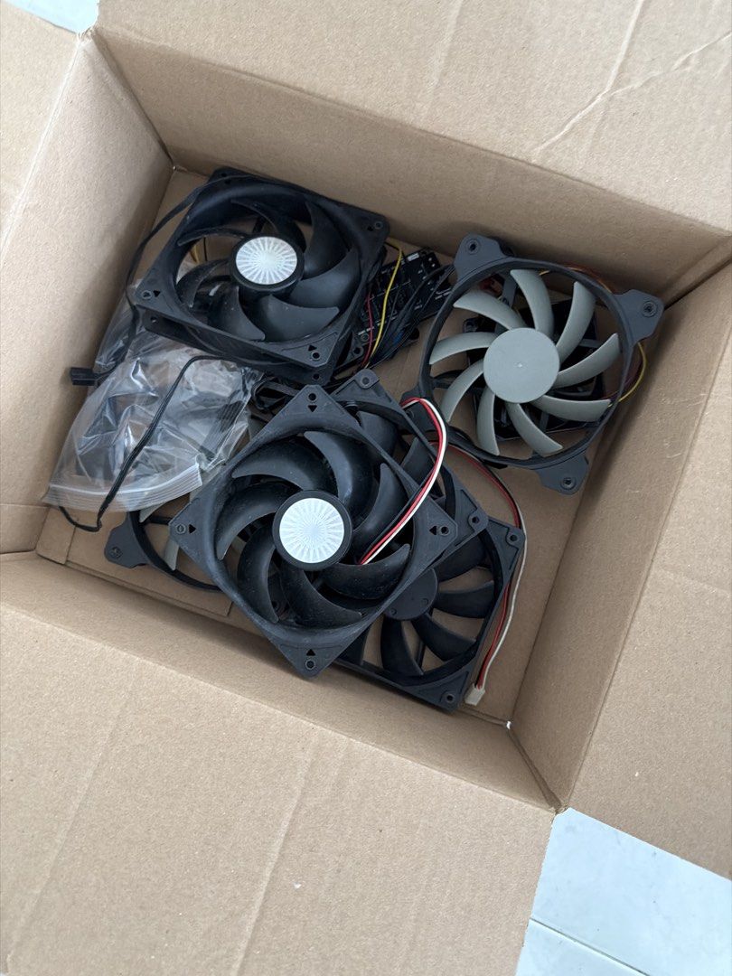 PC Case Fans - Assorted449390999032320000