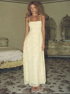 yellow lace long dress Elegant Lace Floor-Length Prom Dress with Open Back main image 0