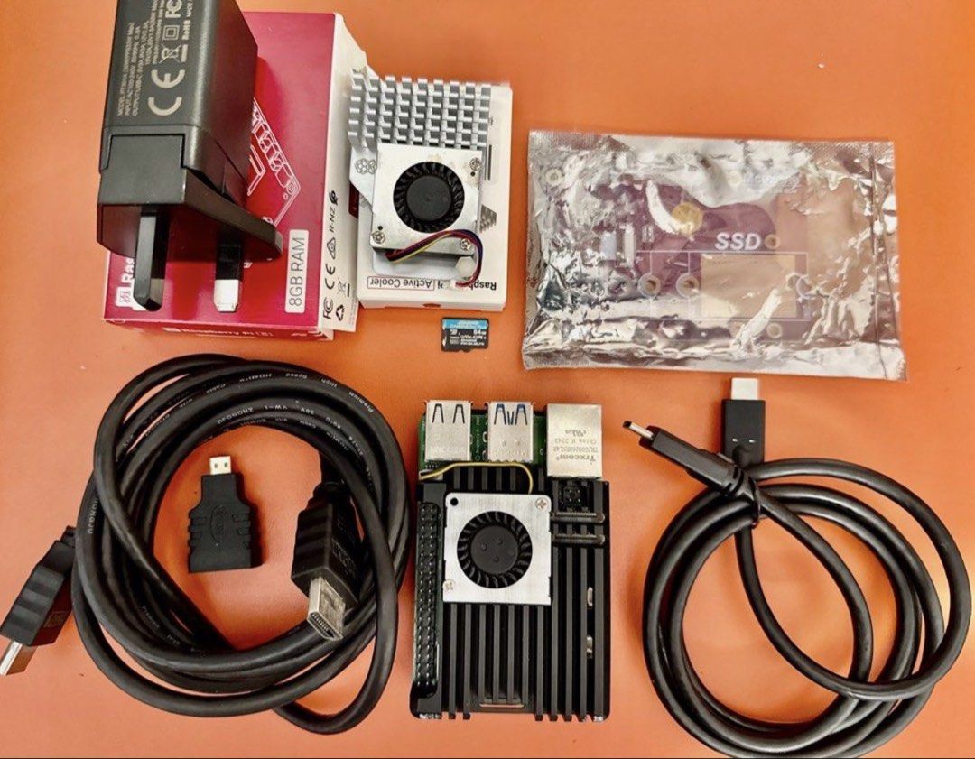 Raspberry Pi 5 8GB Kit with Accessories449382085286973440