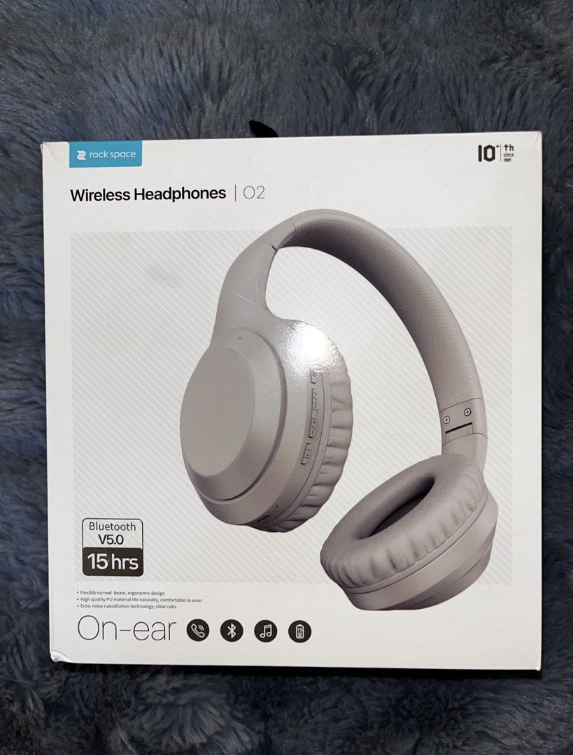 Rock Space 02 Wireless Headphones Foldable Bluetooth Headset with Built-in Microphone Headphone (Category: Headphones & Headsets) located in San Fernando. Submitted by margauxxjesse (Listing ID 1436979902, Image 1). Description: ⭐️ Original 100% Product Name: Rock Space 02 Wireless Headphones Feature: *Foldable and compact *Bluetooth version: Bluetooth V5.0 *Working distance: Appr. 10m *Frequency response: 20Hz-20kHz *MIC Sensitivity: -38+3dB *Ch