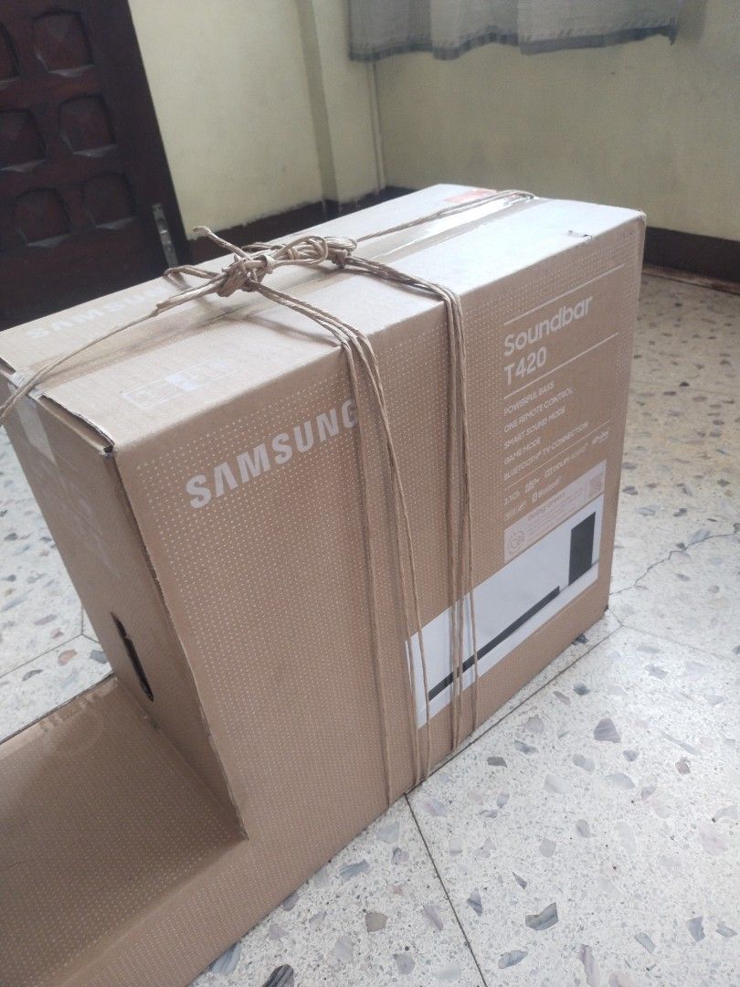 Samsung Soundbar T420 (Category: Soundbars, Speakers & Amplifiers) located in Quezon City. Submitted by kitkat_mwa (Listing ID 1430484026, Image 3). Description: RUSH SALE: Samsung T420 Soundbar (Brand New) 🔊🔥 ✔️ Di pa nagamit / sealed ✔️ Complete set with subwoofer (solid bass!) ✔️ Bluetooth ready (pwede sa TV/phone) ✔️ Malinaw sound – parang mini home theater ₱6,000! 📍 QC area 📩 PM agad sa sure buyer.