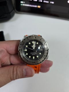 （分類：）位於 。 由 den.f 提交（商品編號 1436992931，圖片 1）。簡介： 。