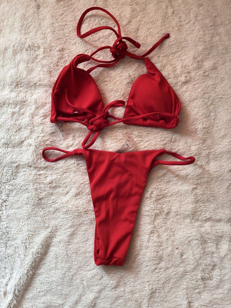 SHEIN Bikini Red Basic (Category: Bikinis & Swimsuits) located in Quezon City. Submitted by jenlo_declutter (Listing ID 1436901421, Image 2). Description: SHEIN Bikini Red Basic Size: XS Other details Looks better in personal Perfect fit Top is adjustable (Tied bikini) Perfect for summer wear Once used only for beach trip No damage (I only removed the bottom’s hygiene sticker after using it) Removed the tag after laundry Can provide shein bag Sen
