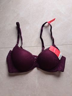 (Category: ) located in . Submitted by gemgem456 (Listing ID 1436056083, Image 1). Description: .