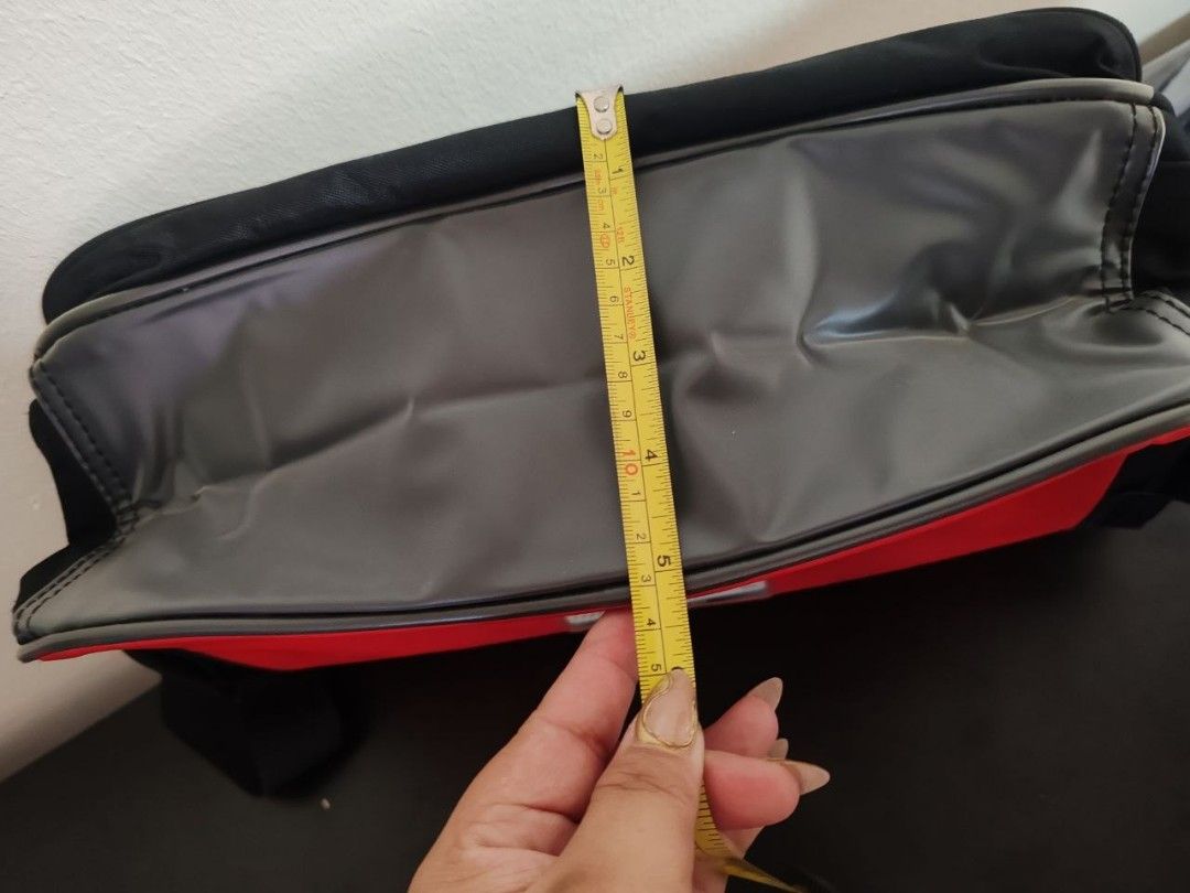 Sparky sling bag (Category: Backpacks) located in Angono. Submitted by decluttermommma (Listing ID 1436928863, Image 2). Description: 💢 BRAND NEW Sparky Sling bag 350 ❤️ Perfect for books, folders, bond papers ❤️ Indicated na din size madami malalagay location: angono pwede lalamove.