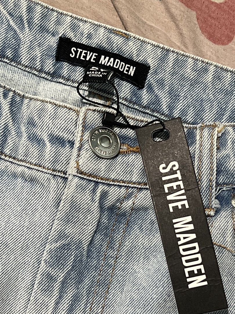 Steve Madden Denim Skirt - Size 27 (Category: Skirts) located in Manila. Submitted by xoxo.dahlia (Listing ID 1436945463, Image 3). Description: - Steve Madden denim skirt - Soft blue color - Size 27 - Classic design - Button closure - Front pockets - Raw hem - Vertical seam detailing - Made in China - Fresh from U.S 🇺🇸 - Never been used - Original price: $74 ( ₱4,479 ).