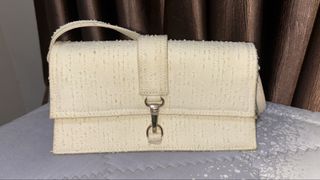 (Kategori: ) berada di . Dikirim oleh bunga09. (ID iklan 1436953001, Gambar 1). Deskripsi: .
