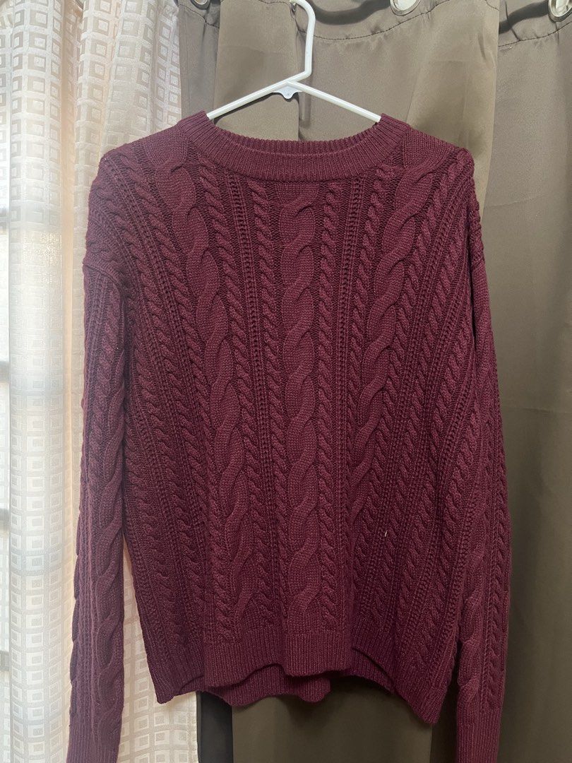 Terranova Maroon / Dark Red Knitted Sweater (Category: Coats, Jackets and Outerwear) located in Paranaque City. Submitted by strangers.things (Listing ID 1436951980, Image 1). Description: - Medium on tag - L: 25.5, W: 23.