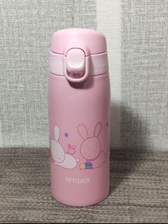 (Category: ) located in . Submitted by amerie_store (Listing ID 1436896098, Image 1). Description: .
