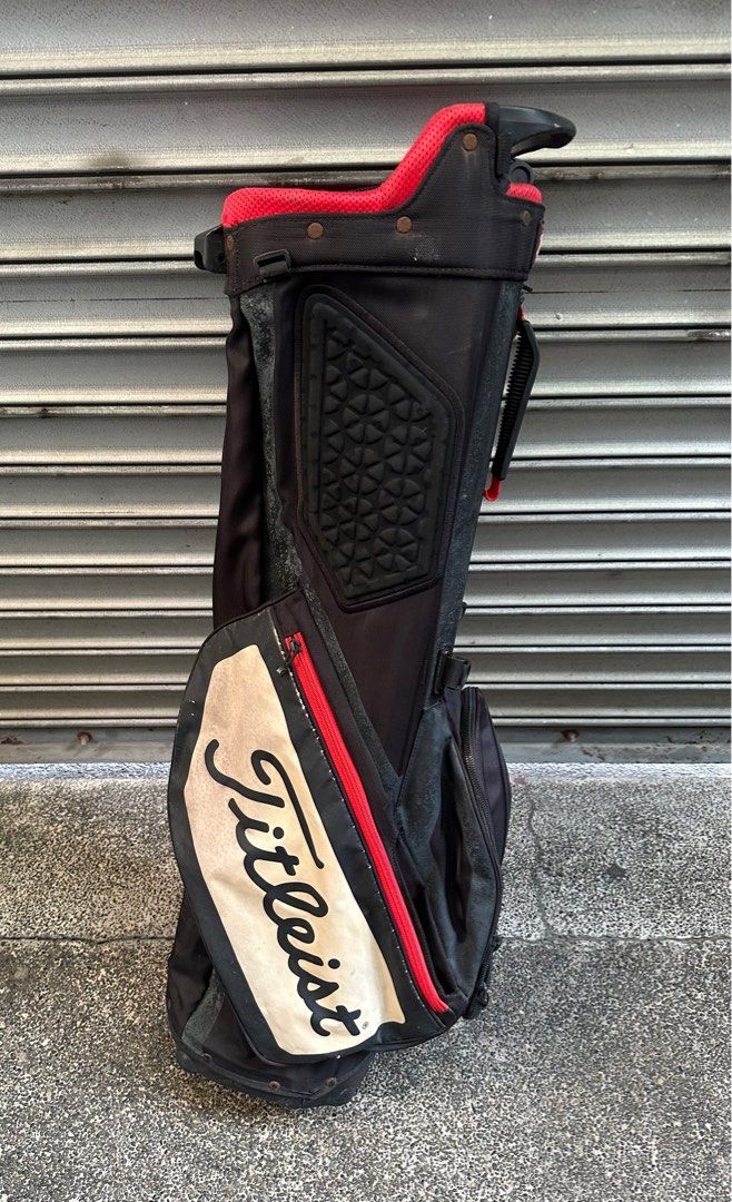 Titleist Golf Stand Bag, Black/White Red - Damaged (Category: Golf) located in Pasay City. Submitted by jen.pen (Listing ID 1436916366, Image 1). Description: Titleist Golf Stand Bag, Black/White Red - Damaged * Please see pics for bag condition.