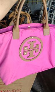 (Category: ) located in . Submitted by darriebags88 (Listing ID 1436920898, Image 1). Description: .