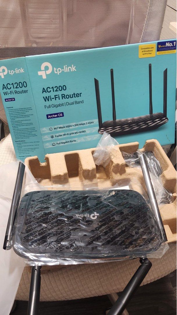 TP-Link AC1200 Wi-Fi Router