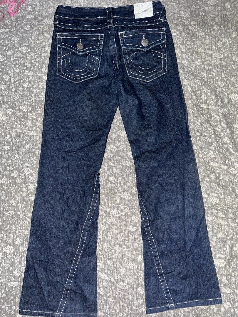 True Religion y2k Shining SILVER thread (JOEY BIG T) (Category: Jeans) located in Iloilo. Submitted by edensgrave (Listing ID 1436971132, Image 2). Description: Size on tag 26, dm for exact measurements on measuring tape.