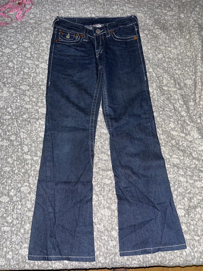 True Religion y2k Shining SILVER thread (JOEY BIG T) (Category: Jeans) located in Iloilo. Submitted by edensgrave (Listing ID 1436971132, Image 3). Description: Size on tag 26, dm for exact measurements on measuring tape.