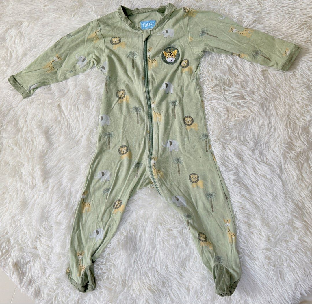 Tuffy Baby Onesie 12 Months (Category: Babies & Kids Fashion) located in Bulacan. Submitted by ta.klowset (Listing ID 1436869005, Image 1). Description: - Tuffy baby onesie with fun safari animal print. - Full-length zipper for easy dressing. - Footed bottoms with grip for - Made from soft and comfortable fabric..