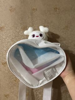 （分類：）位於 。 由 natnat_bu 提交（商品編號 1436915761，圖片 1）。簡介： 。