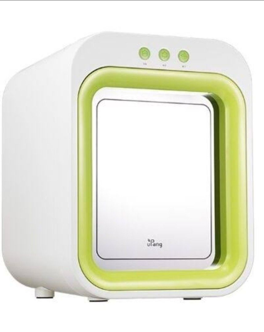 UPANG 7 Series Baby Bottle UV Sterilizer Green (Category: Air Purifiers & Dehumidifiers) located in Makati City. Submitted by fortuneflow888 (Listing ID 1427216970, Image 3). Description: UPANG 7 Series Baby Bottle UV Sterilizer - Green For only P7,500 + SF - brand from SKorea, slightly used - Uses dual UV lamps (kills up to 99.9% germs) - With drying + deodorizing function Good for: baby bottles, toys, gadgets, masks - Capacity: 9–12 bottles.