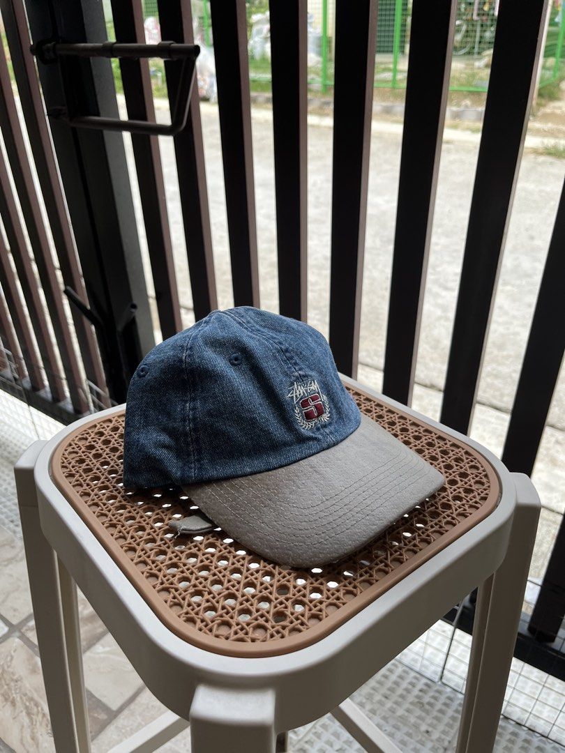 Vintage Stussy denim hat/cap (Category: Caps & Hats) located in Lipa City. Submitted by hoywilliam (Listing ID 1436848270, Image 1). Description: Vintage Stussy Denim Authentic legit 100% Leather strap. sign of usage Hand washed with care🙌🏻 2000 pesos asking price still nego. Thrifted only Lipa City Batangas📍 .