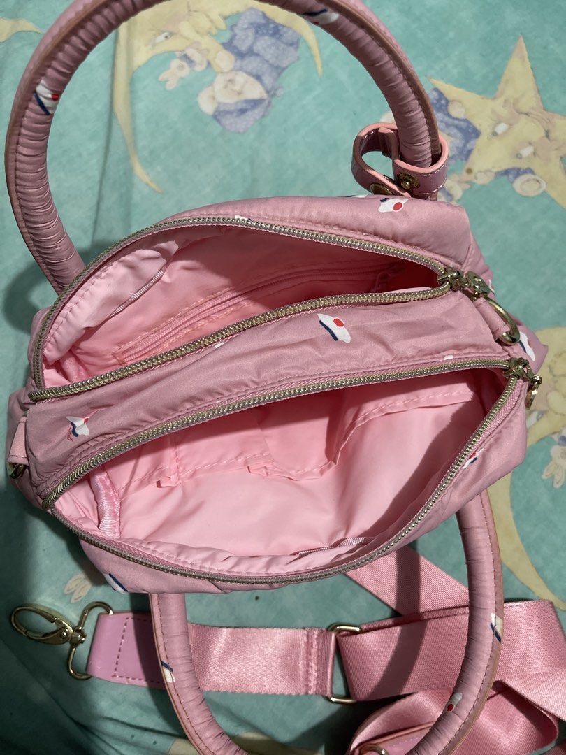 Vovarova sling bag (Category: Tote Bags) located in Manila. Submitted by edensy (Listing ID 1436847237, Image 2). Description: Cute And almost new never used but stock pls txt 09063790536 further detail.