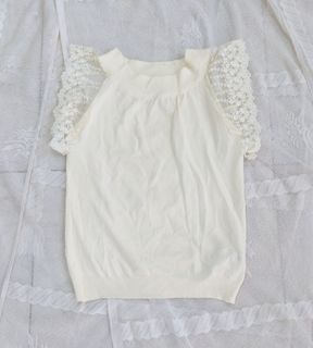 (Kategori: ) berada di . Dikirim oleh moonsss_ (ID iklan 1436882886, Gambar 1). Deskripsi: .