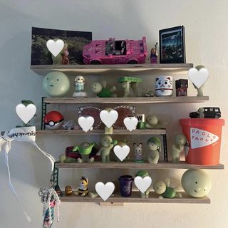 (Category: ) located in . Submitted by lovingthepreloved (Listing ID 1435227519, Image 1). Description: .