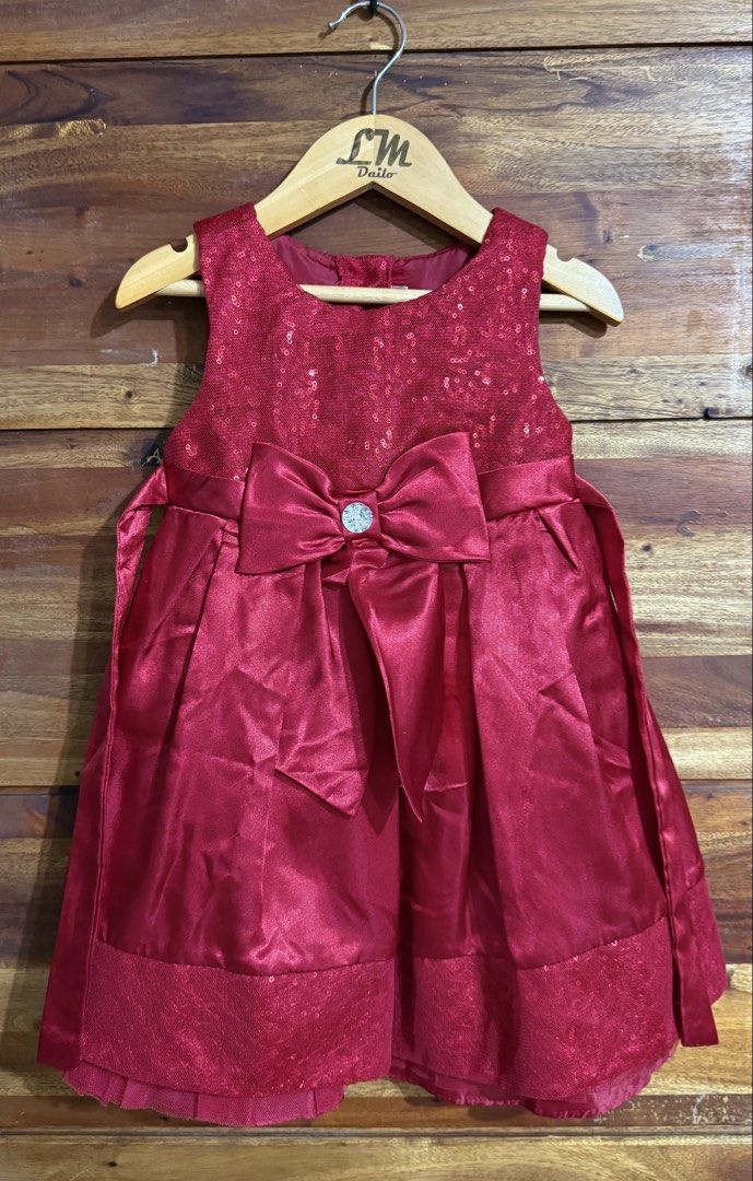 YOUNGLAND Dress for Baby Girl 3T (Category: Babies & Kids Fashion) located in San Pablo. Submitted by lmdailo (Listing ID 1436922497, Image 2). Description: Condition Likenew Size 3T on tag.