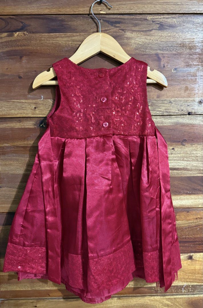 YOUNGLAND Dress for Baby Girl 3T (Category: Babies & Kids Fashion) located in San Pablo. Submitted by lmdailo (Listing ID 1436922497, Image 3). Description: Condition Likenew Size 3T on tag.