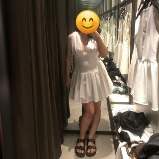 (Category: ) located in . Submitted by allyleighhh (Listing ID 1436940110, Image 1). Description: .