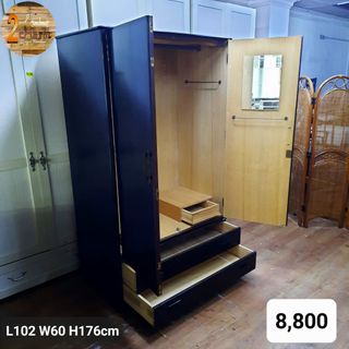 (Category: ) located in . Submitted by 2ndcharmfurniture (Listing ID 1441319586, Image 1). Description: .